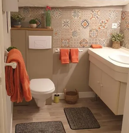 Alojamento de Acomodação e Pequeno-almoço La Maison De Philomene Corme-Royal