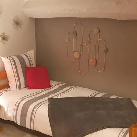 La Maison De Philomene Panzió 4*