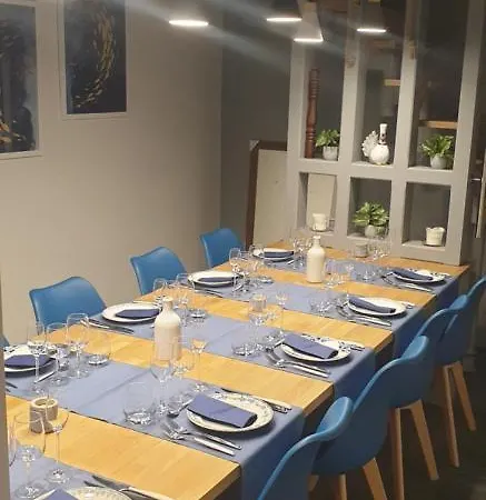 Alojamento de Acomodação e Pequeno-almoço La Maison De Philomene 4*